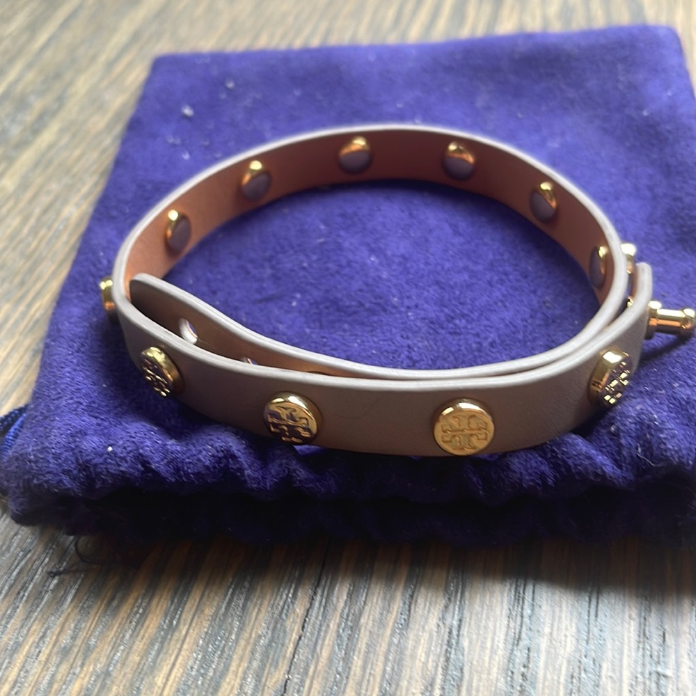Women’s Tory Burch Gray Leather Wrap Bracelet with Gold Accent